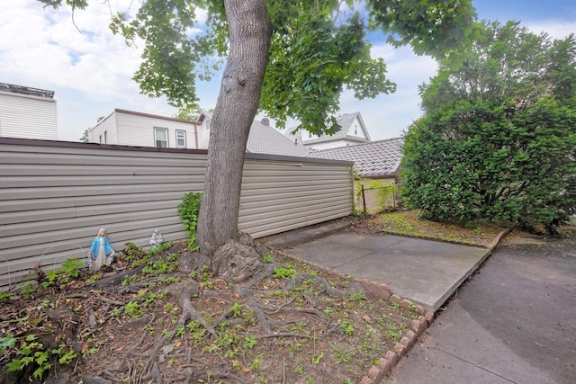 88-11 79th Ave, Glendale, NY 11385 - view of yard