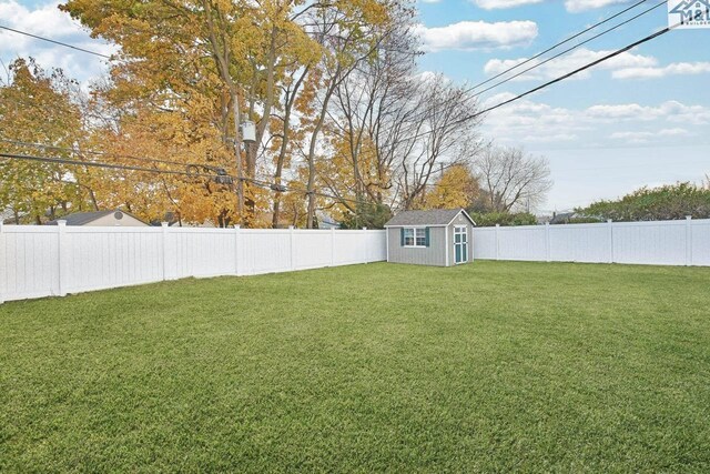 15 Cottage Blvd, Hicksville, NY 11801 - photo 21