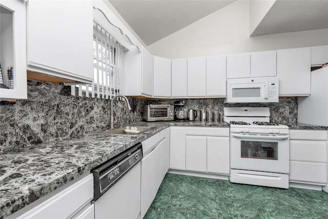 181 Oak St, West Hempstead, NY 11552 - photo 7
