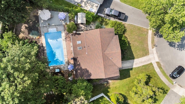 19 Salisbury Dr N, East Northport, NY 11731 - drone / aerial view of a pool