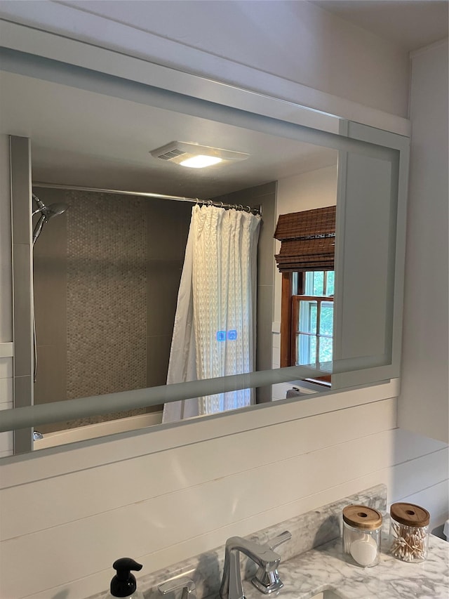 1289 State Route 208, Wallkill, NY 12589 - bathroom with a shower with curtain