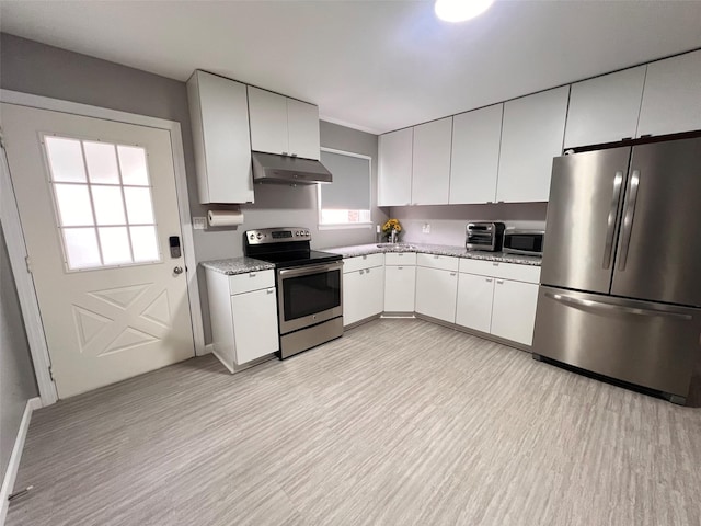 44 Cherry Ln, Carle Place, NY 11514 - photo 3