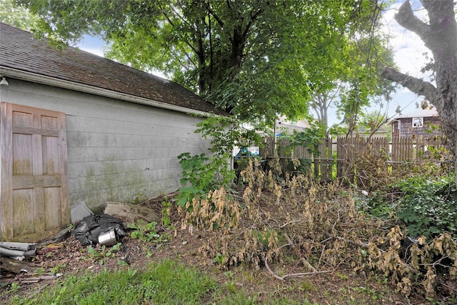 602 Leonard Ave, Uniondale, NY 11553 - view of yard