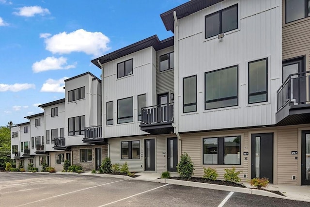 17 Union Rd Unit 208, Spring Valley, NY 10977 - view of building exterior with uncovered parking