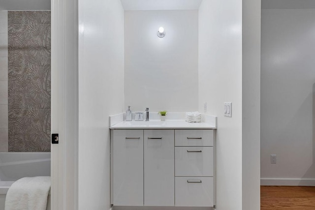 17 Union Rd Unit 208, Spring Valley, NY 10977 - full bath with vanity, wood finished floors, and a tub