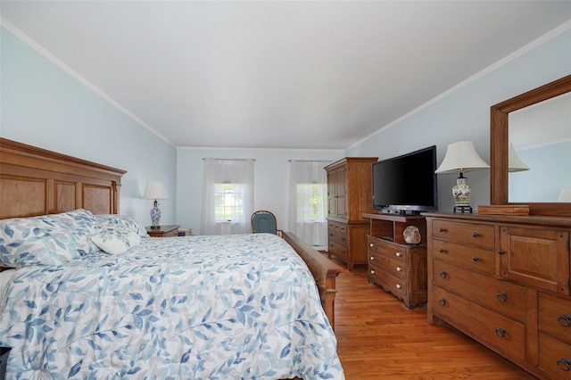 4 Tower Rd, Hopewell Junction, NY 12533 - bedroom featuring light wood-type flooring and crown molding