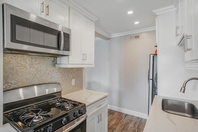 43 Artist Lake Dr, Middle Island, NY 11953 - photo 12