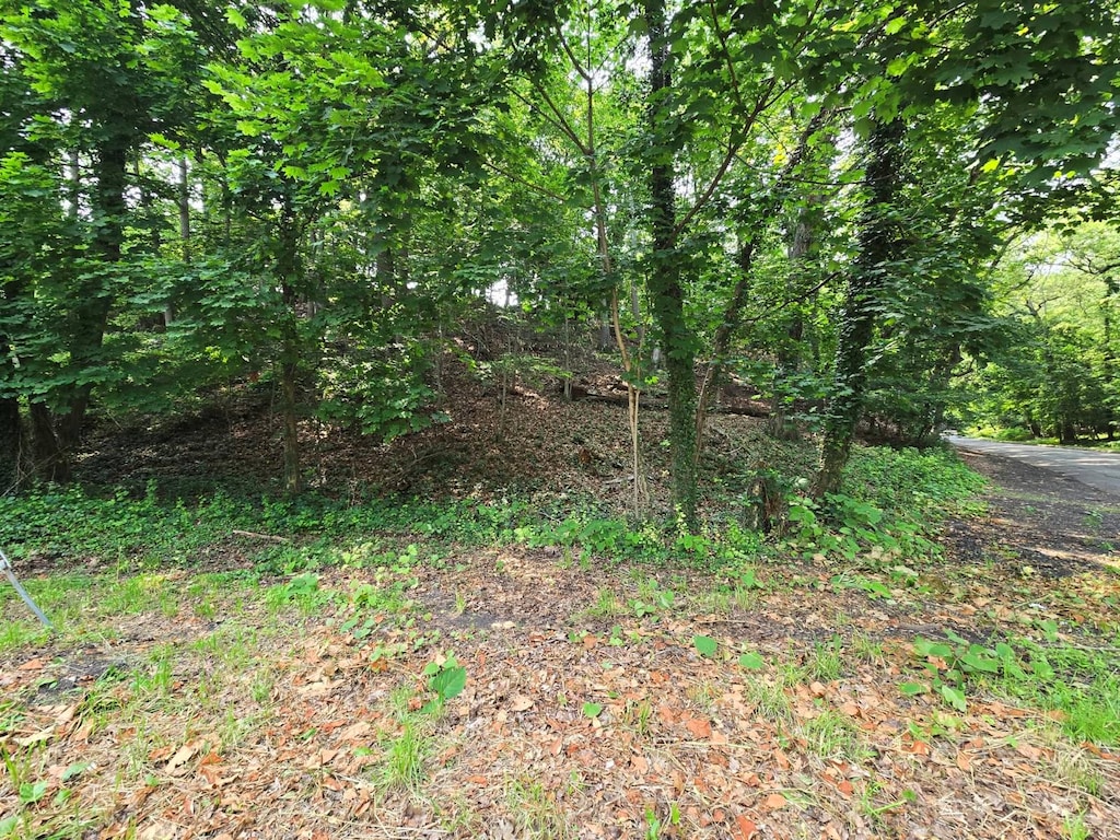 lot Valley Avenue, Northport, NY 11768 - photo 2