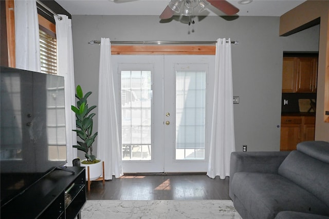 114 First Ave, Kingston, NY 12401 - photo 5
