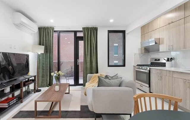 124-28 Queens Blvd Unit 10A, Kew Gardens, NY 11415