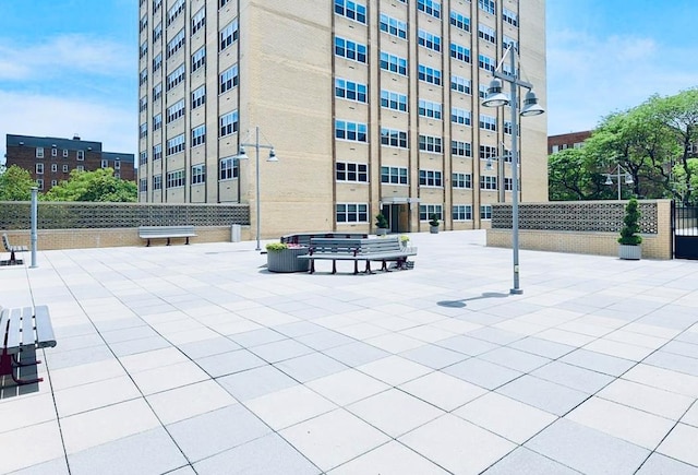 66-36 Yellowstone Blvd Unit 4F, Forest Hills, NY 11375 - view of patio