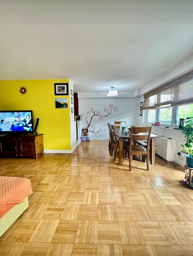 66-36 Yellowstone Blvd Unit 4F, Forest Hills, NY 11375 - dining area featuring baseboards