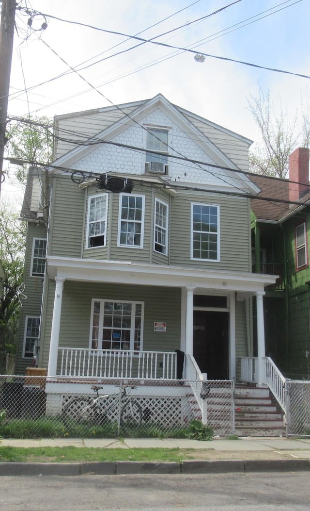 35 Carpenter Ave, Newburgh, NY 12550 - photo 1