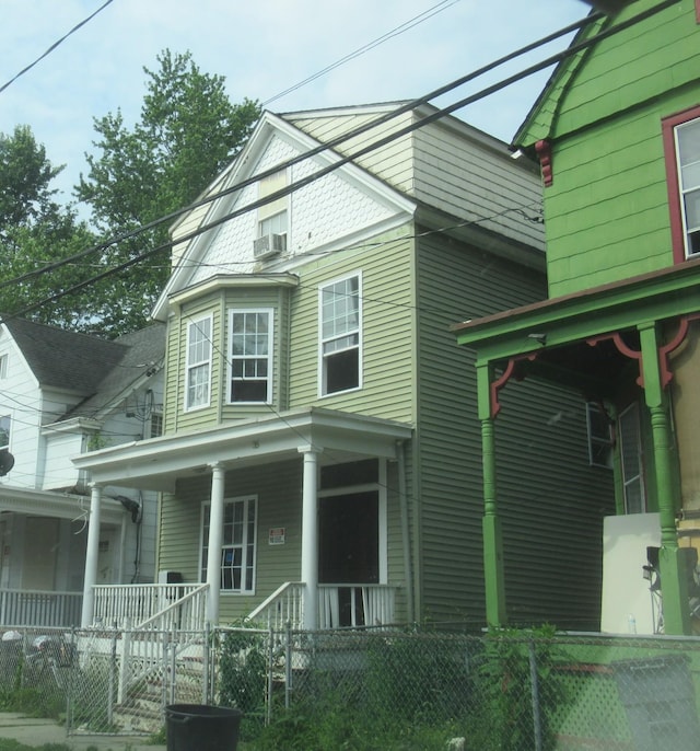 35 Carpenter Ave, Newburgh, NY 12550 - photo 7