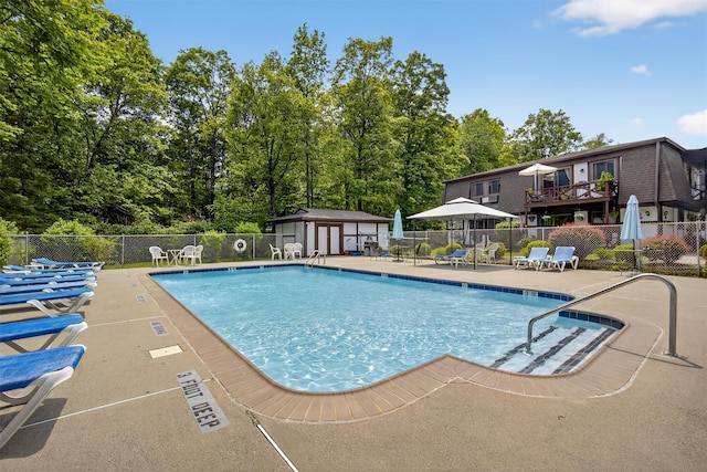 129 Main St Unit D12, Cornwall, NY 12518 - community pool with a patio area