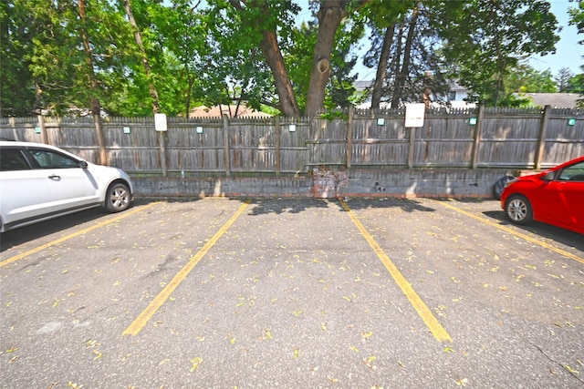221 Middle Neck Rd Unit I-3, Great Neck, NY 11021 - view of uncovered parking lot
