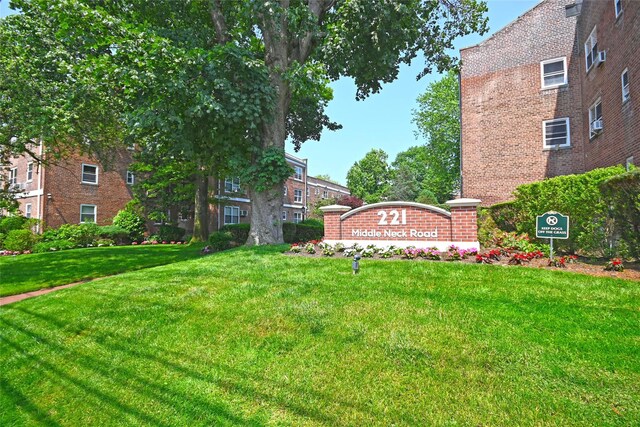 221 Middle Neck Rd Unit I-3, Great Neck, NY 11021 - community / neighborhood sign with a yard
