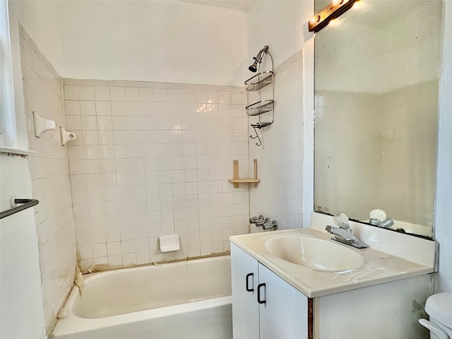 182 Pinewood Rd Unit 28, Hartsdale, NY 10530 - bathroom featuring vanity and bathtub / shower combination