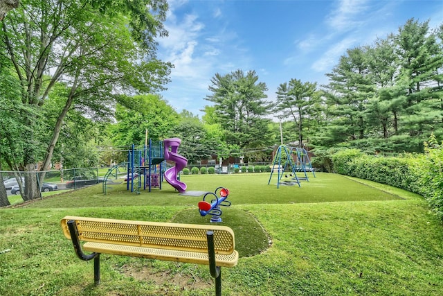 182 Pinewood Rd Unit 28, Hartsdale, NY 10530 - view of community jungle gym