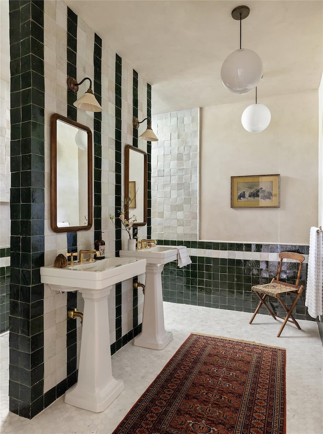 1174 Potter Mountain Rd, Gilboa, NY 12076 - bathroom featuring tile walls