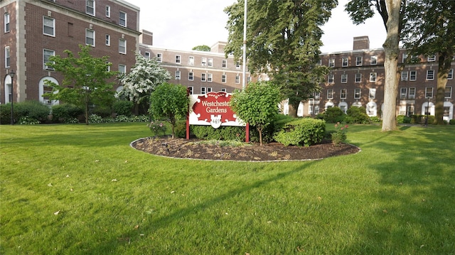 445 Gramatan Ave Unit Hc2, Mount Vernon, NY 10552 - view of home's community with a yard