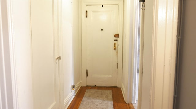 445 Gramatan Ave Unit Hc2, Mount Vernon, NY 10552 - hall with wood finished floors