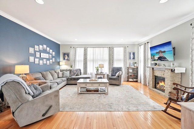 2602 Hawthorn Way, New Windsor, NY 12553 - living area with hardwood / wood-style flooring, crown molding, a fireplace, and recessed lighting