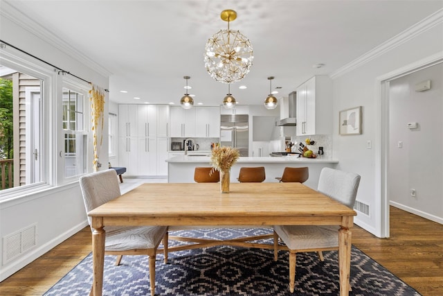 8 Sylvan Ln, Scarsdale, NY 10583 - dining space featuring crown molding, a chandelier, wood finished floors, and recessed lighting