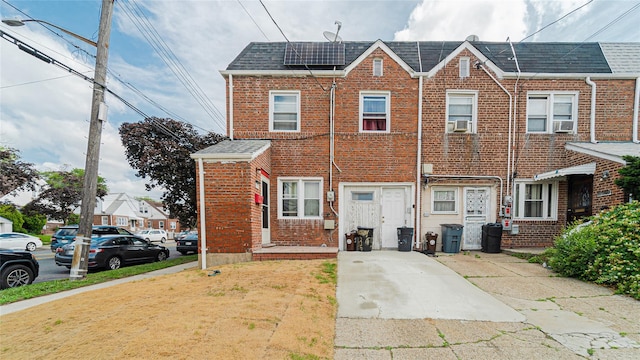 225-01 135th Ave, Jamaica, NY 11413 - photo 1