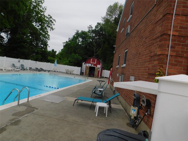 1879 Crompond Rd Unit # D15, Peekskill, NY 10566 - community pool with a patio area