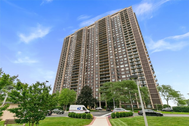 271-10 Grand Central Pkwy Unit 27N, Floral Park, NY 11005 - photo 2