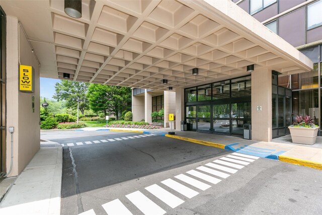 271-10 Grand Central Pkwy Unit 27N, Floral Park, NY 11005 - photo 3