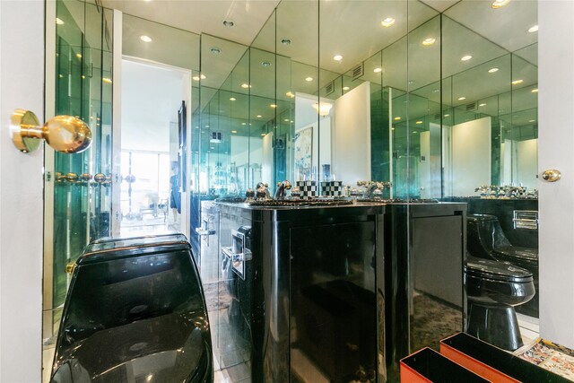 271-10 Grand Central Pkwy Unit 27N, Floral Park, NY 11005 - photo 16