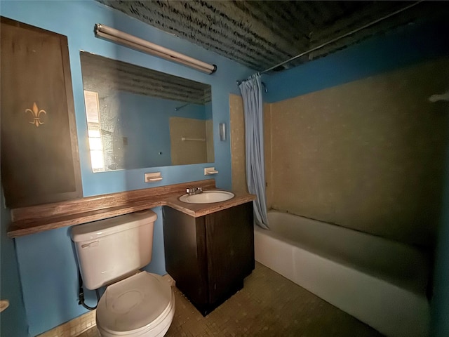 58-03 Calloway St Unit 3Ee, Corona, NY 11369 - bathroom with shower / tub combo with curtain and vanity
