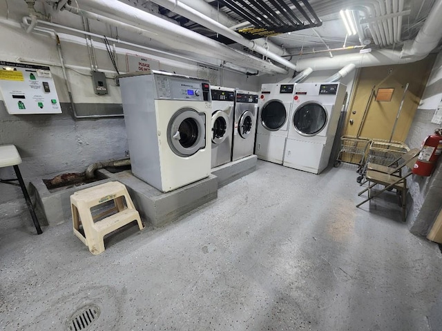 43-42 45th St Unit 4O, Sunnyside, NY 11104 - communal laundry room with washing machine and dryer