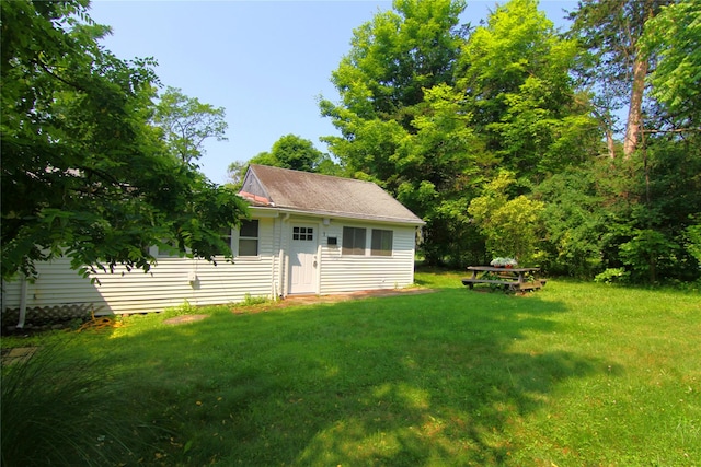 191 Sylvan Lake Rd Unit 1, Hopewell Junction, NY 12533 - back of property featuring a yard