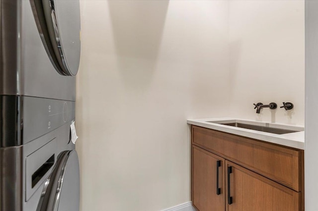 4 Haven Ln, Old Bethpage, NY 11804 - laundry area with a sink