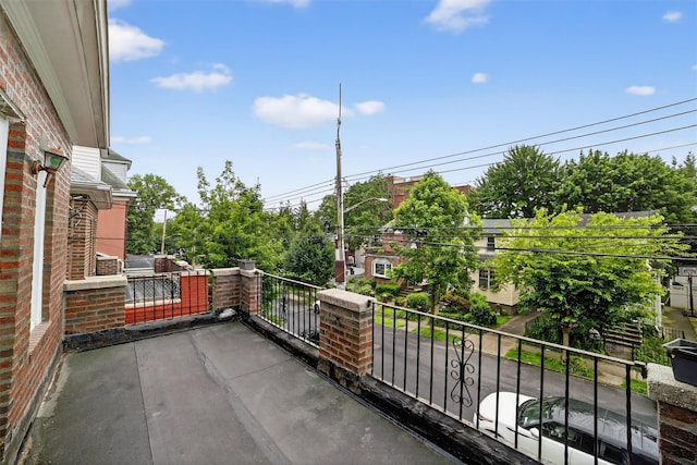 131 E 238th St, Bronx, NY 10470 - view of balcony