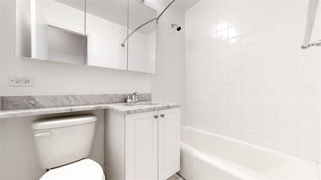 2500 Johnson Ave Unit 4L, Bronx, NY 10463 - full bathroom with shower / washtub combination and vanity