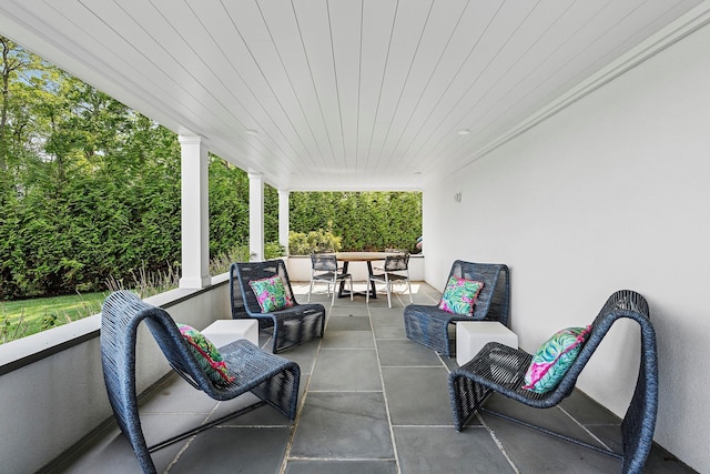 801 Montauk Hwy, Westhampton Beach, NY 11978 - view of patio