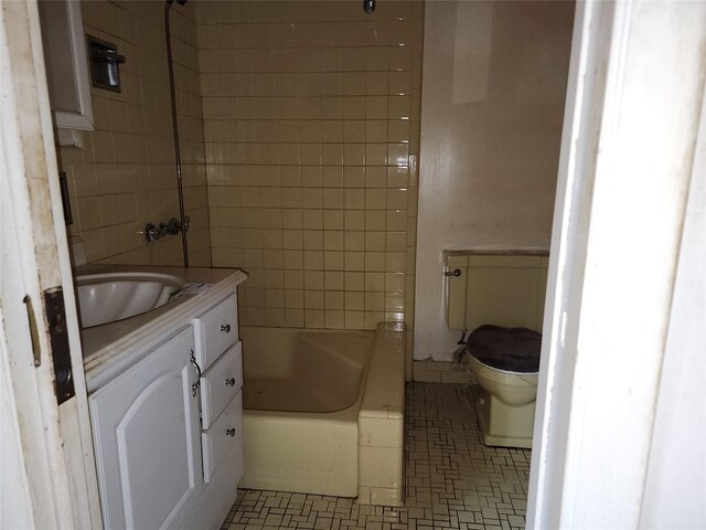 2 High Pne, Glen Cove, NY 11542 - full bathroom featuring toilet and vanity