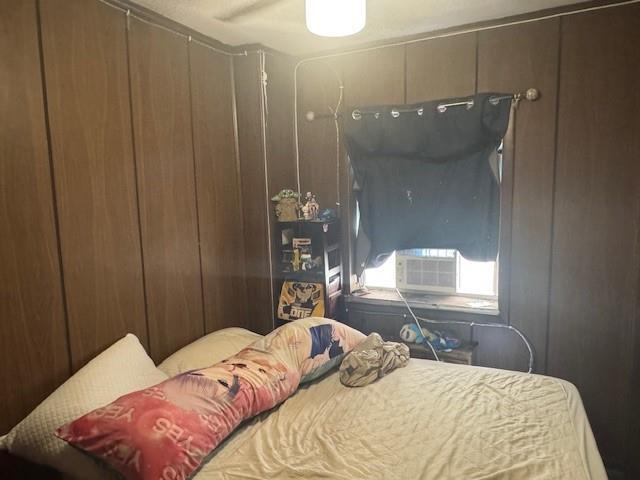 33-42 70th St, Jackson Heights, NY 11372 - bedroom with cooling unit