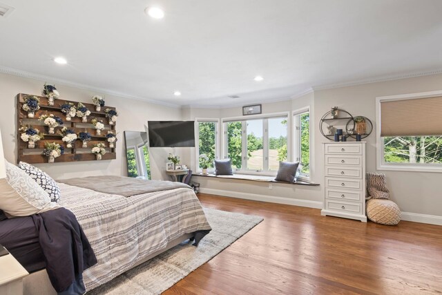 62 Hamlet Dr, Commack, NY 11725 - bedroom featuring recessed lighting, ornamental molding, and wood finished floors