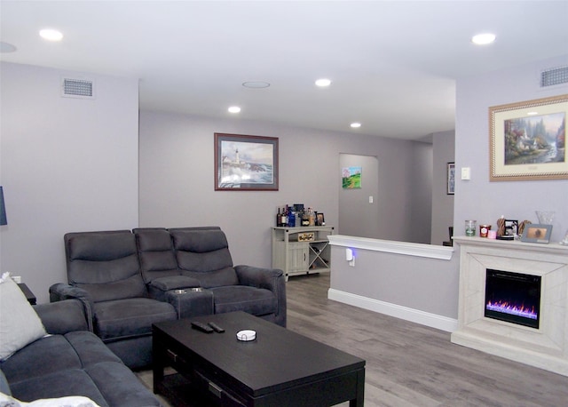 215 Kingston Dr, Ridge, NY 11961 - photo 4