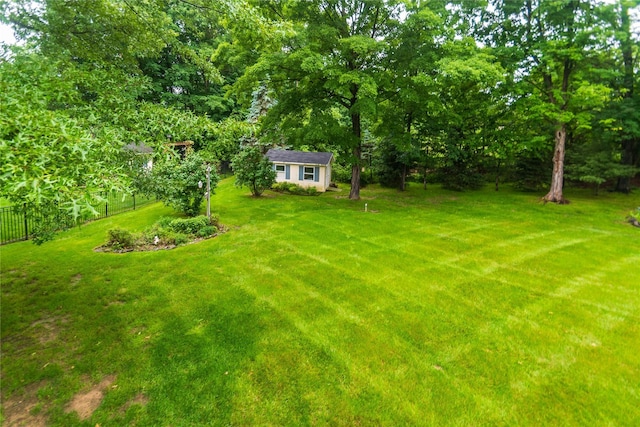 25 Briarwood Dr, Wappingers Falls, NY 12590 - view of yard featuring an outdoor structure