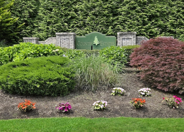 8 Long House Way, Commack, NY 11725 - view of community / neighborhood sign