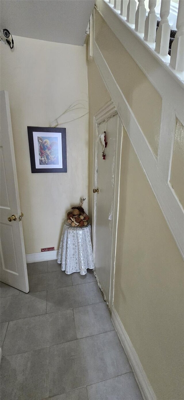10413 Martense Ave, Corona, NY 11368 - photo 3