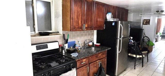 10413 Martense Ave, Corona, NY 11368 - photo 16