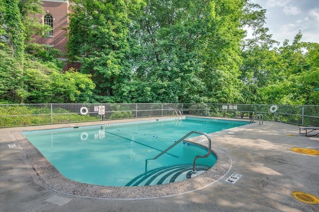 1270 N Ave Unit 5A, New Rochelle, NY 10804 - view of community pool