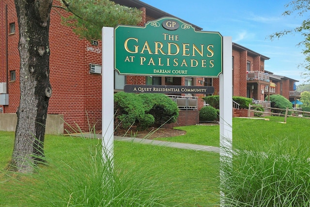 13 Darian Ct Unit 2B, Pomona, NY 10970 - community / neighborhood sign with a yard